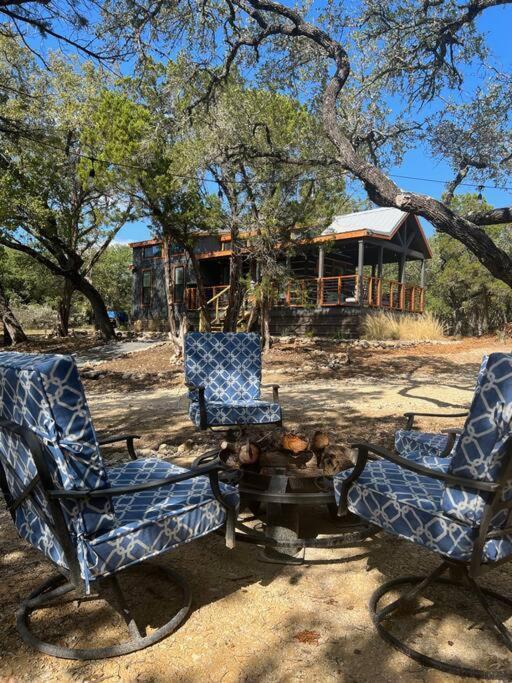 Fox Hollow - Tiny Home With Cypress Creek Access, Park Like Setting Wimberley Exterior foto